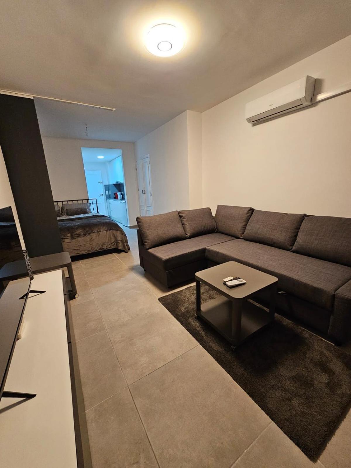 Apartment 1 Minute Walking From Playa Del Cura Торевиеха Екстериор снимка