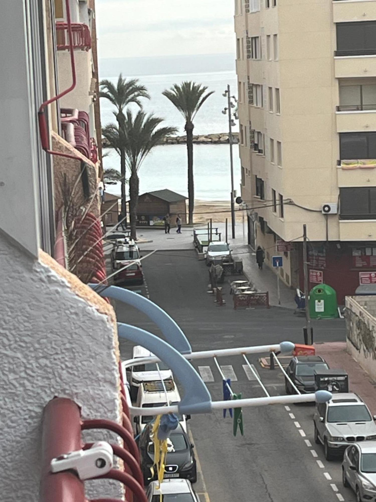 Apartment 1 Minute Walking From Playa Del Cura Торевиеха Екстериор снимка